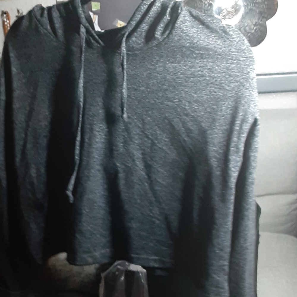Hooded top